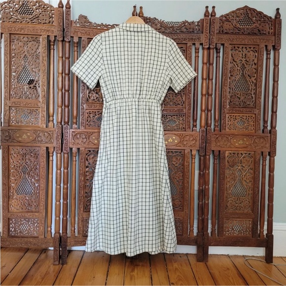 Cotton and Hemp Collared Button Down Fit and Flare Dress - Picture 2 of 6